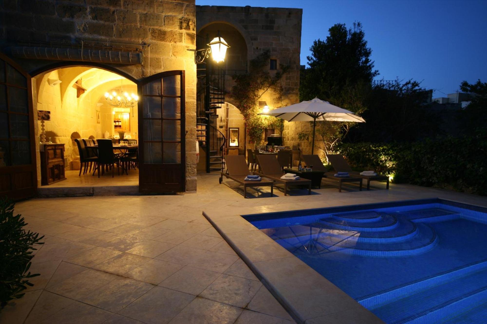 Dar Il-wied * Għarb